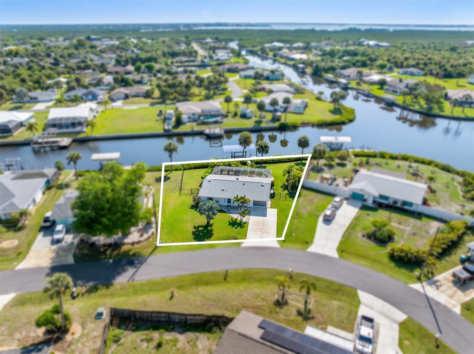 4398 Wynkoop Cir, Port Charlotte, FL 33948