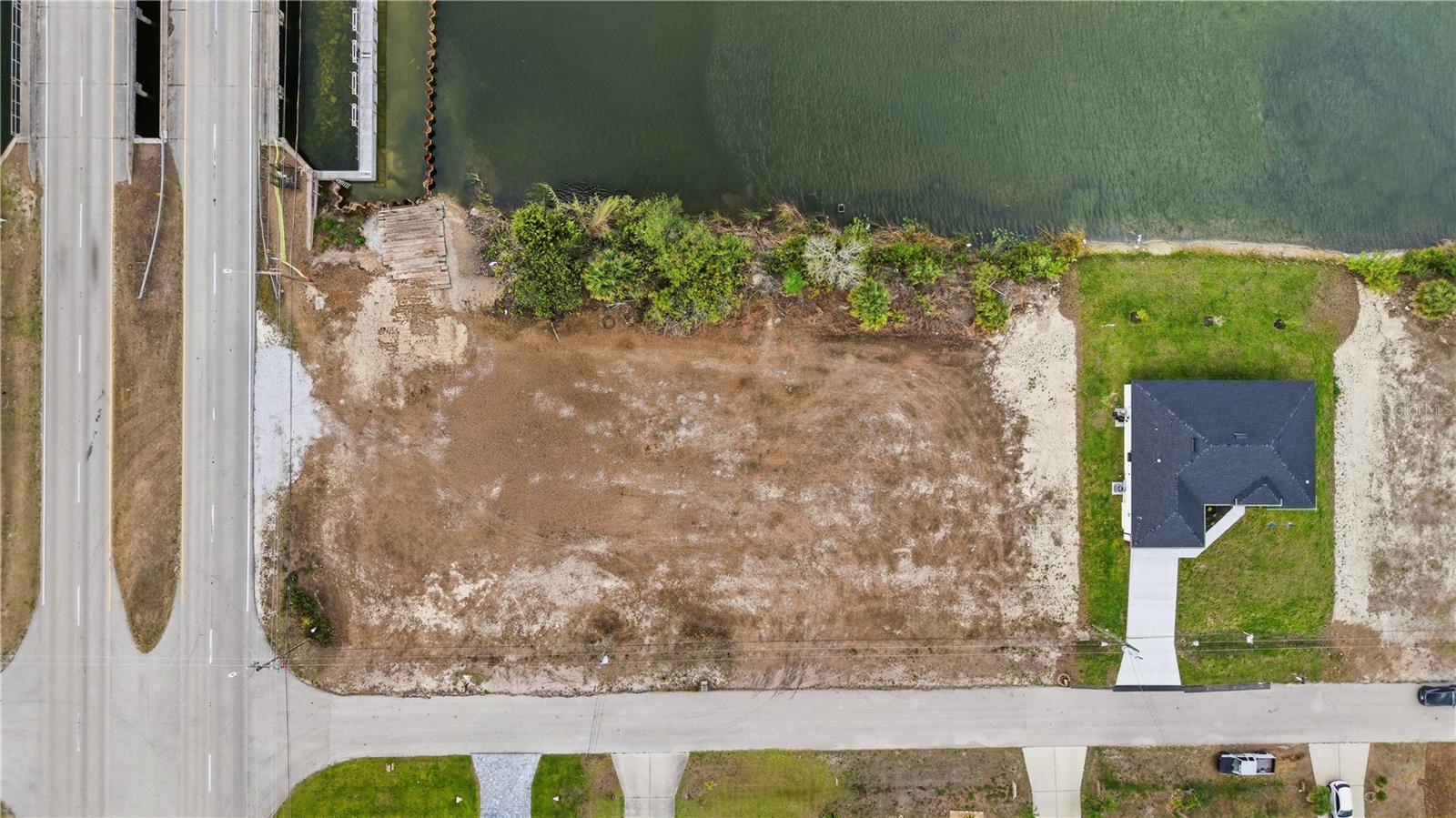 1525 Nw 17th St, Cape Coral, FL 33993
