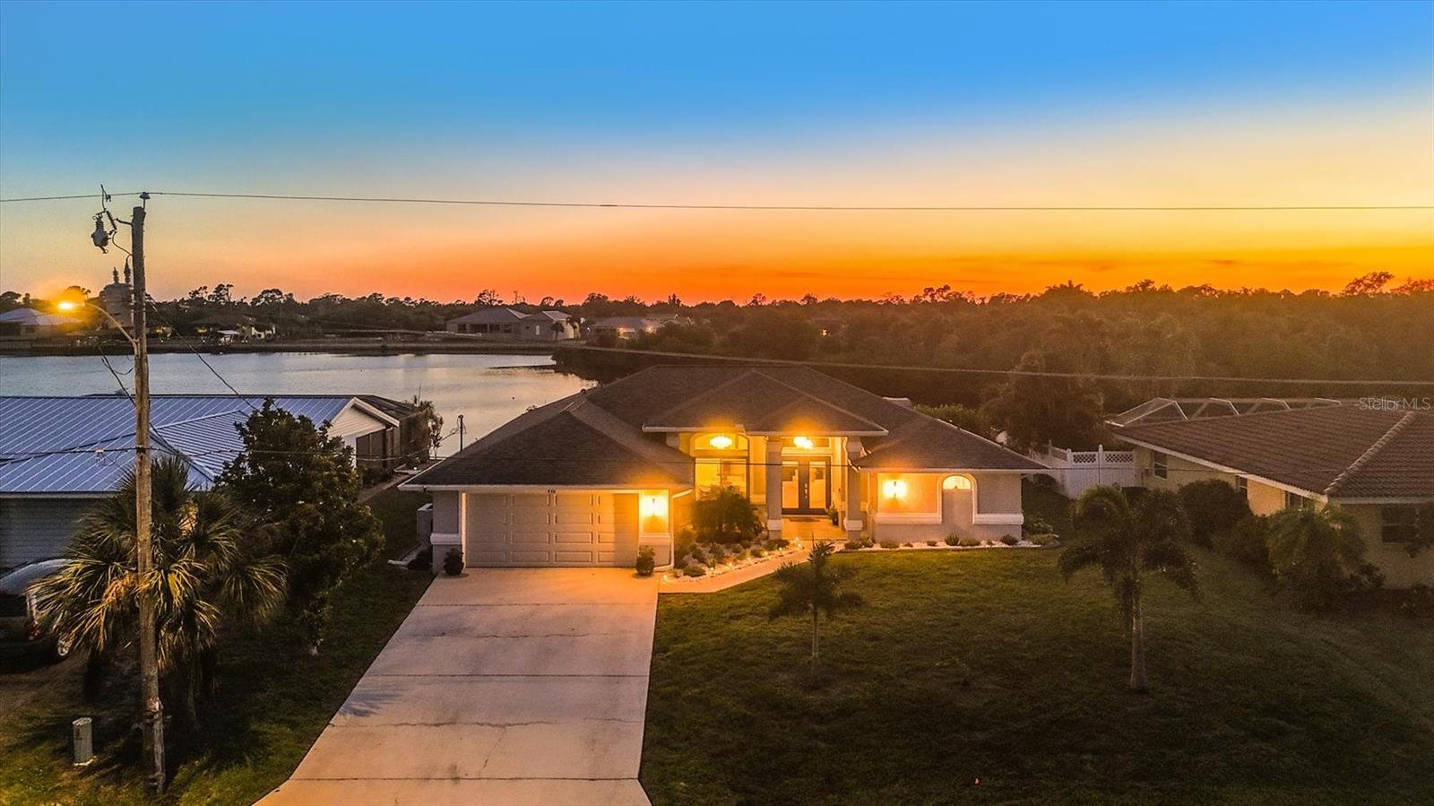 430 Spring Lake Blvd Nw, Port Charlotte, FL 33952
