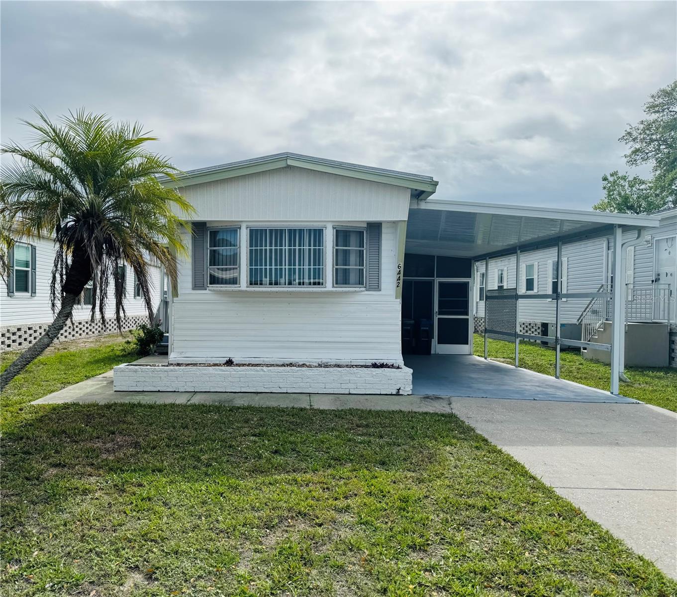 6442 Hikina Dr, North Port, FL 34287