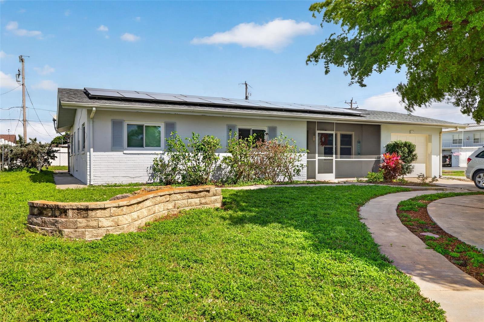 4547 Se 11th Ave, Cape Coral, FL 33904