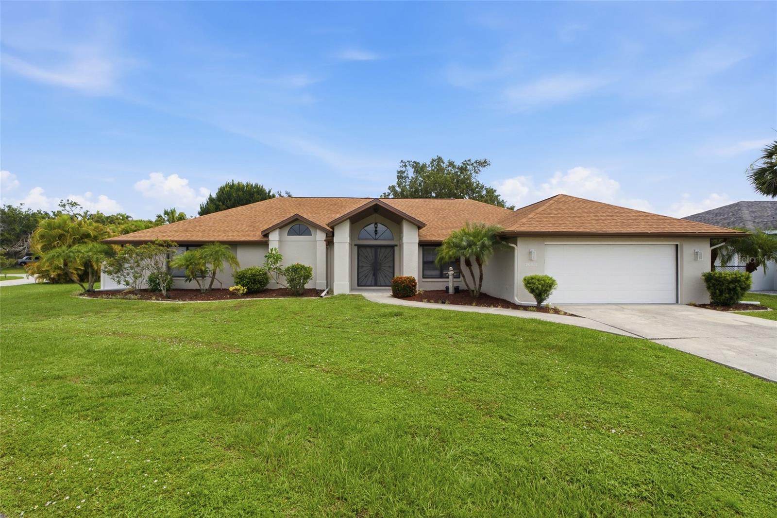 26070 Dolman Ct, Punta Gorda, FL 33983