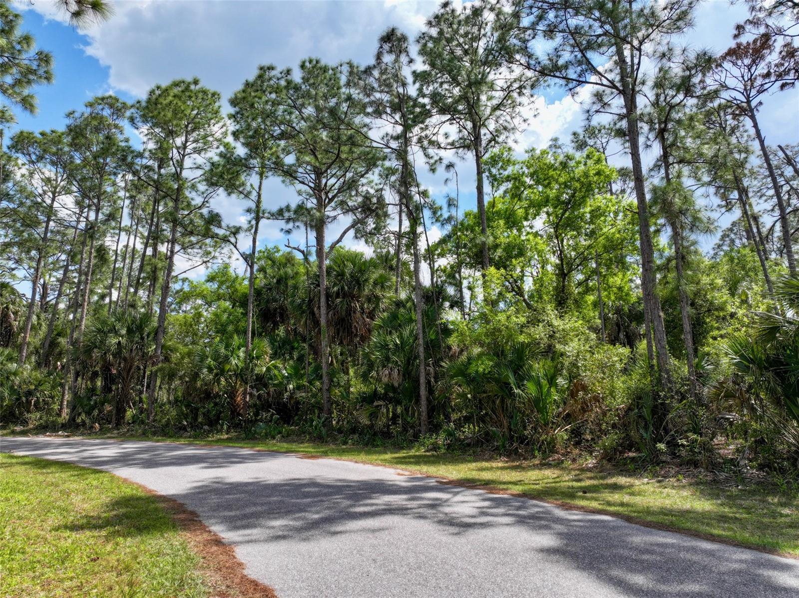 Greenley Rd, North Port, FL 34286