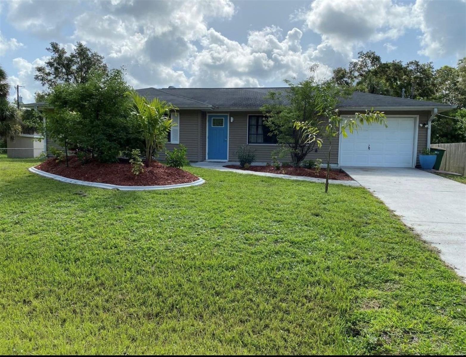 368 Yeager St, Port Charlotte, FL 33954