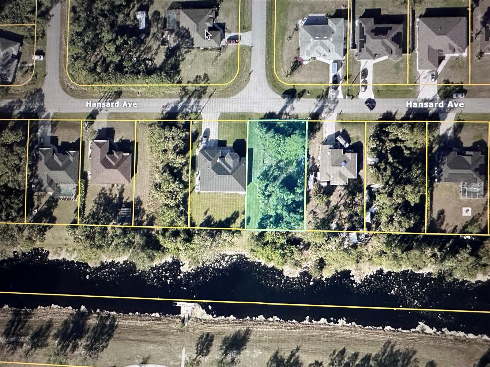 Hansard Ave, North Port, FL 34286