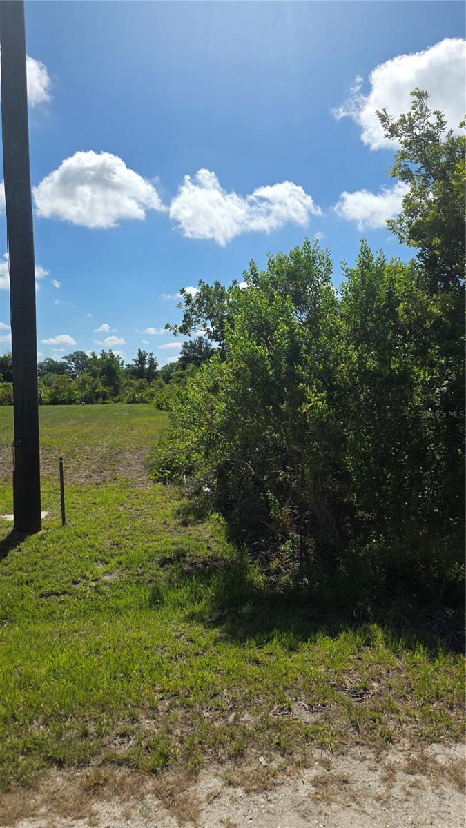 2094 Middle Ter, Punta Gorda, FL 33983