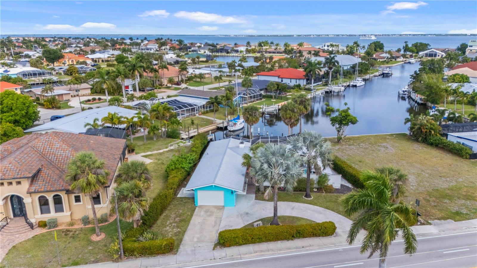 1960 W Marion Ave, Punta Gorda, FL 33950