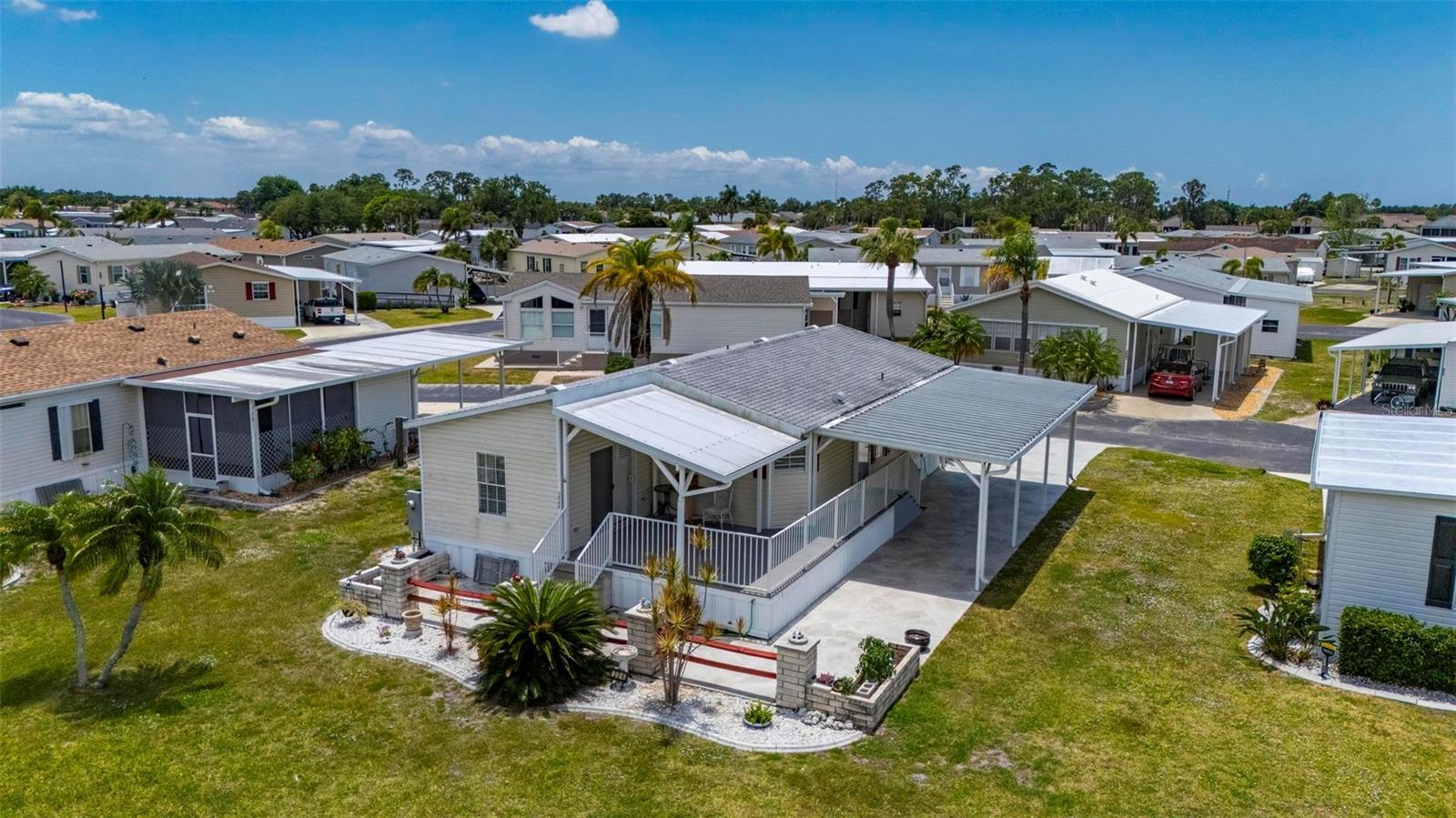 1000 Kings Hwy #224, Port Charlotte, FL 33980