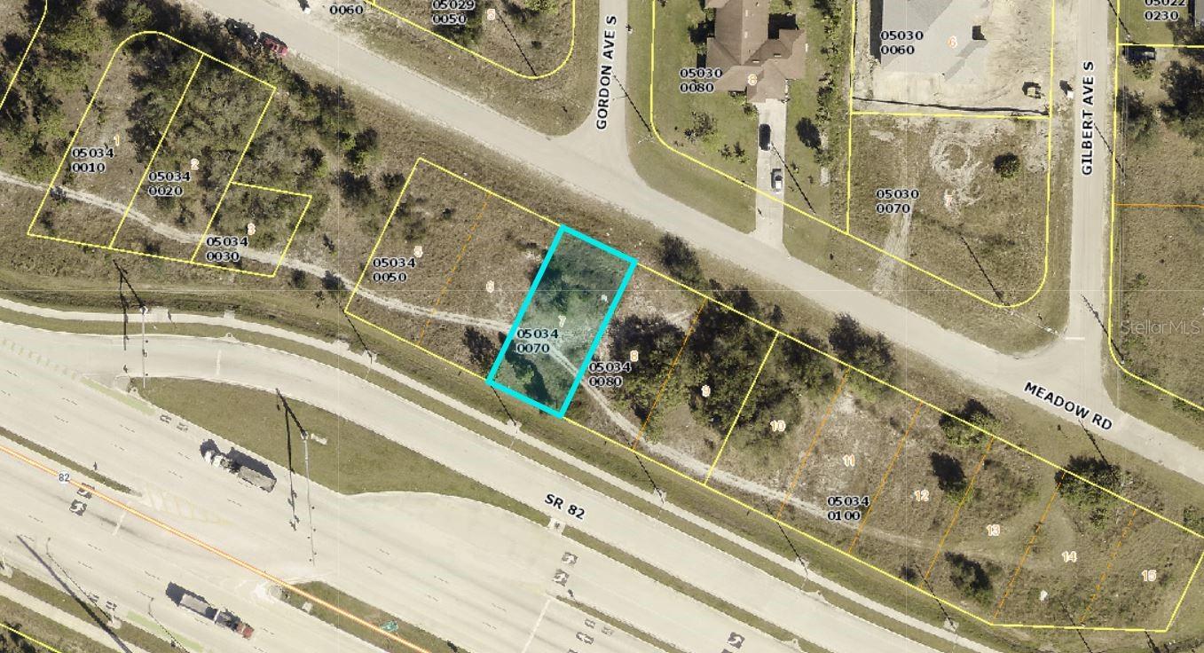 1112 Meadow Rd, Lehigh Acres, FL 33973