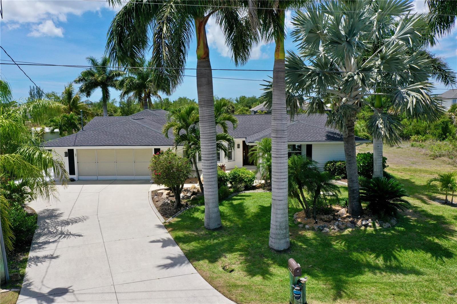 14494 Lillian Cir, Port Charlotte, FL 33981