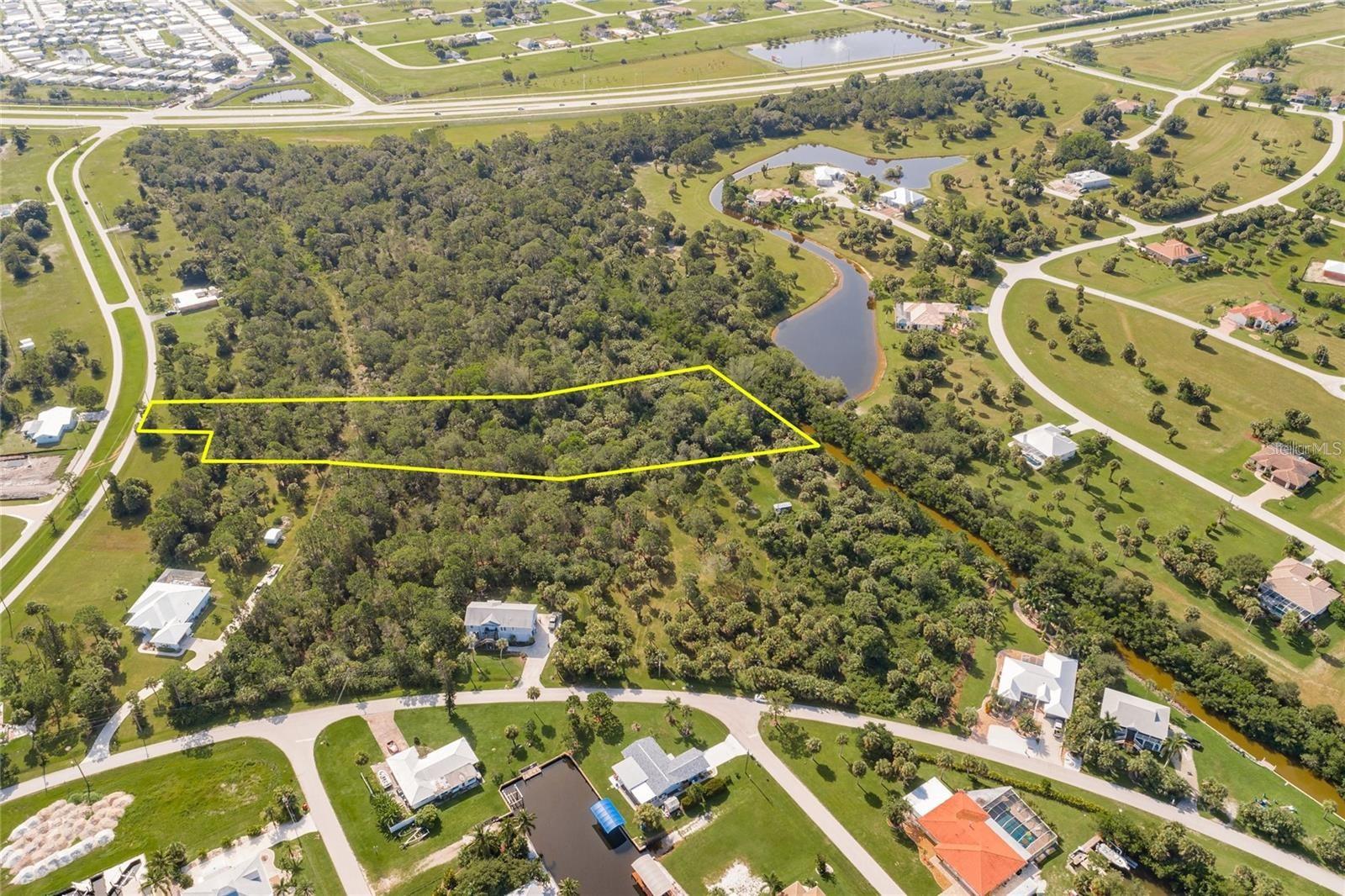 24511 Yacht Club Blvd, Punta Gorda, FL 33955