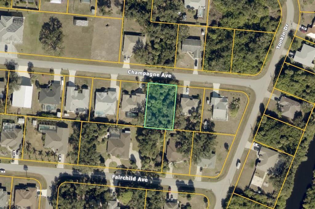 Champagne Ave, North Port, FL 34287