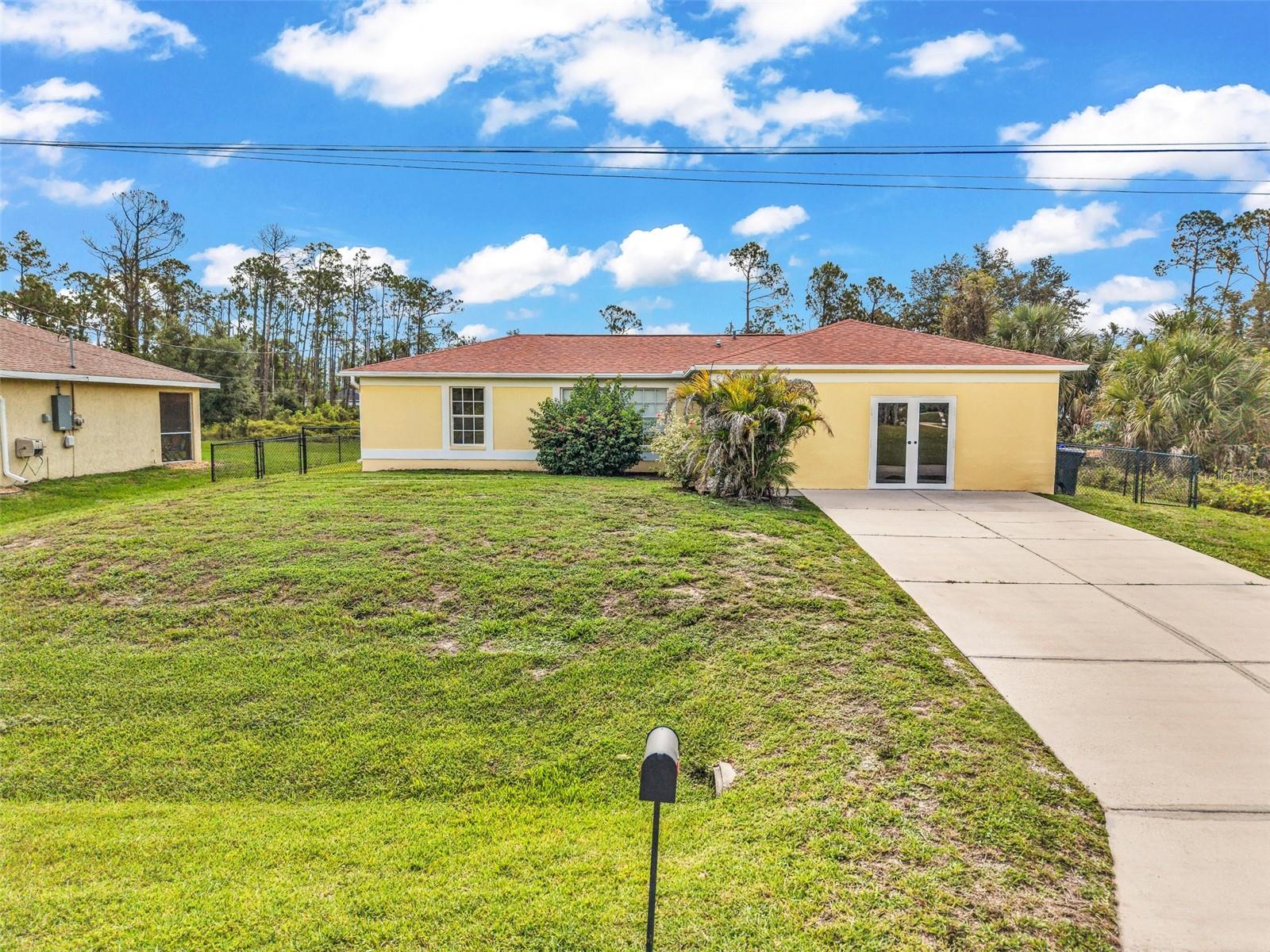 1160 Nucelli Rd, North Port, FL 34288