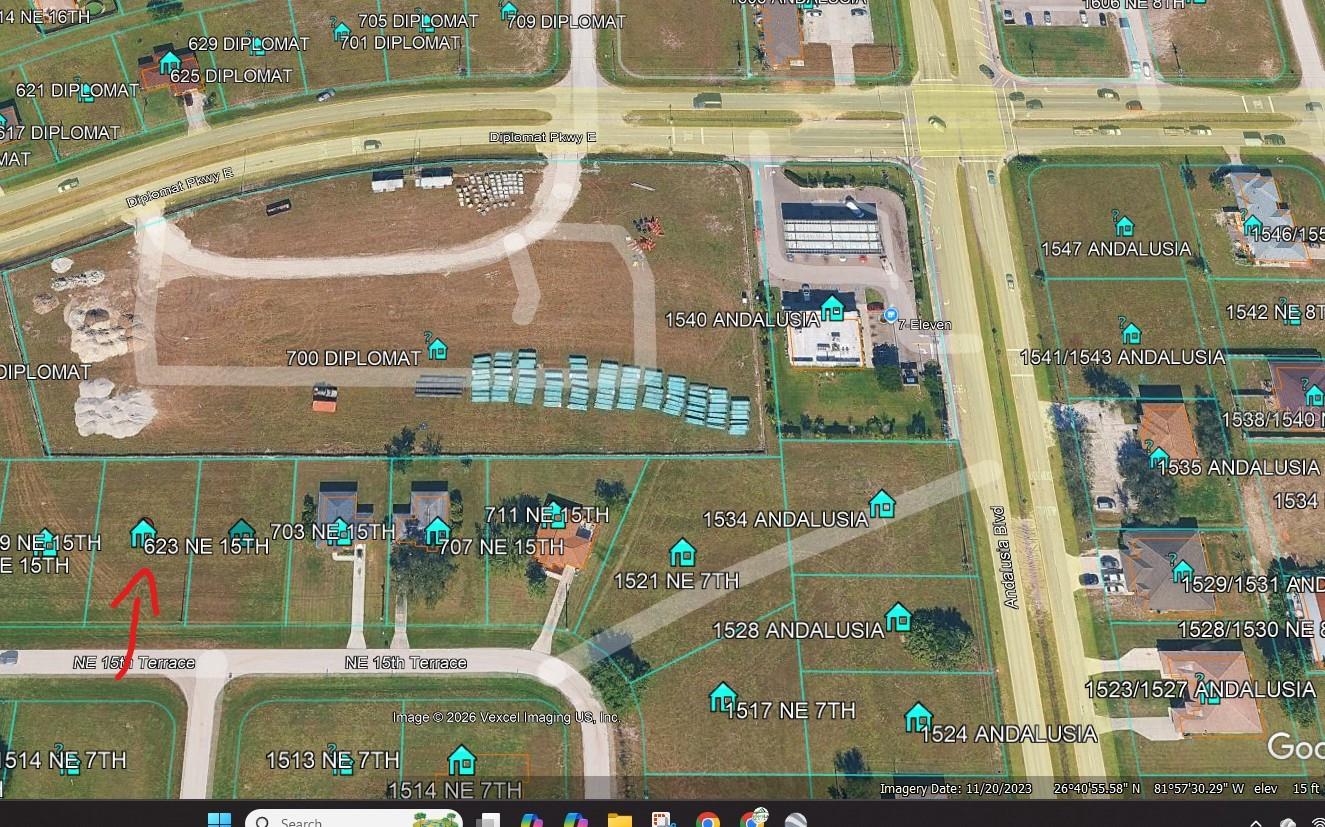 623 Ne 15th Ter, Cape Coral, FL 33909