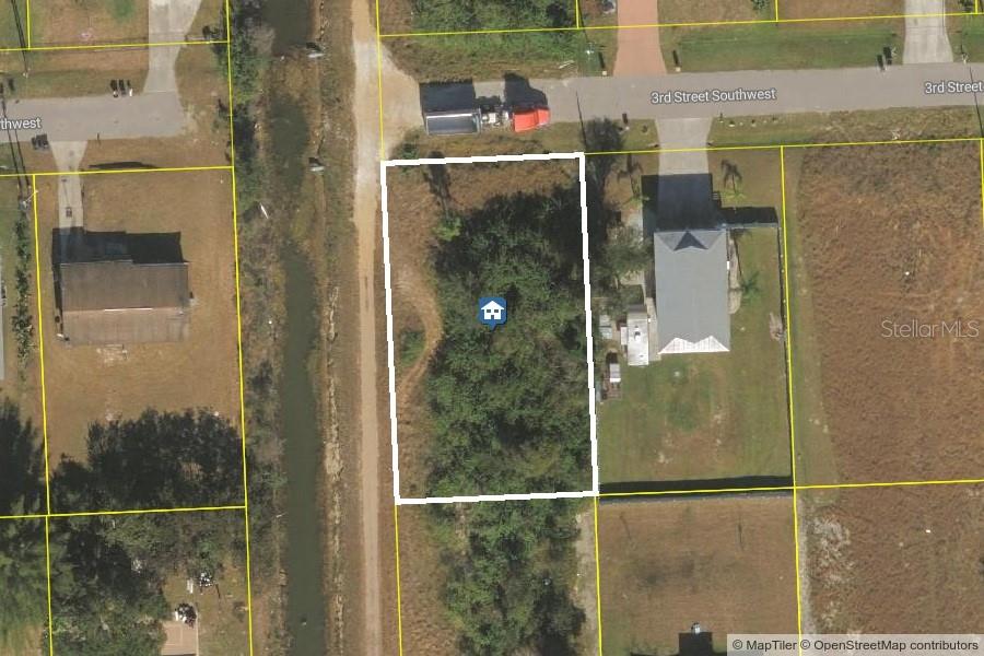 4019 3rd St Sw, Lehigh Acres, FL 33976