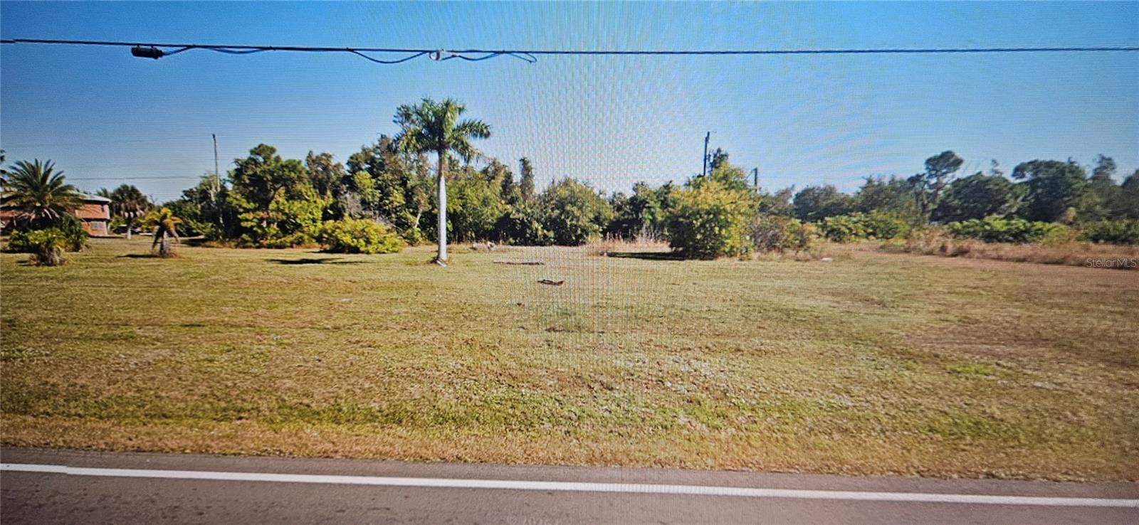 13736 Stringfellow Rd, Bokeelia, FL 33922
