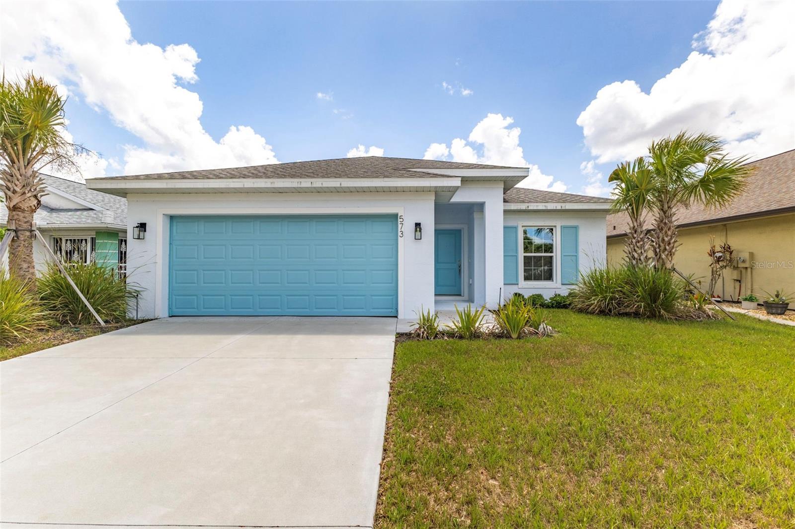 573 Rose Apple Cir, Port Charlotte, FL 33954