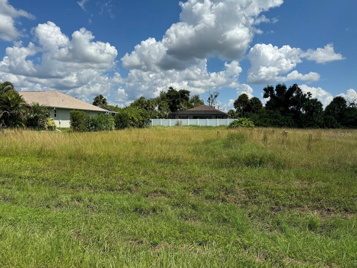 139 Sesame Rd W, Rotonda West, FL 33947