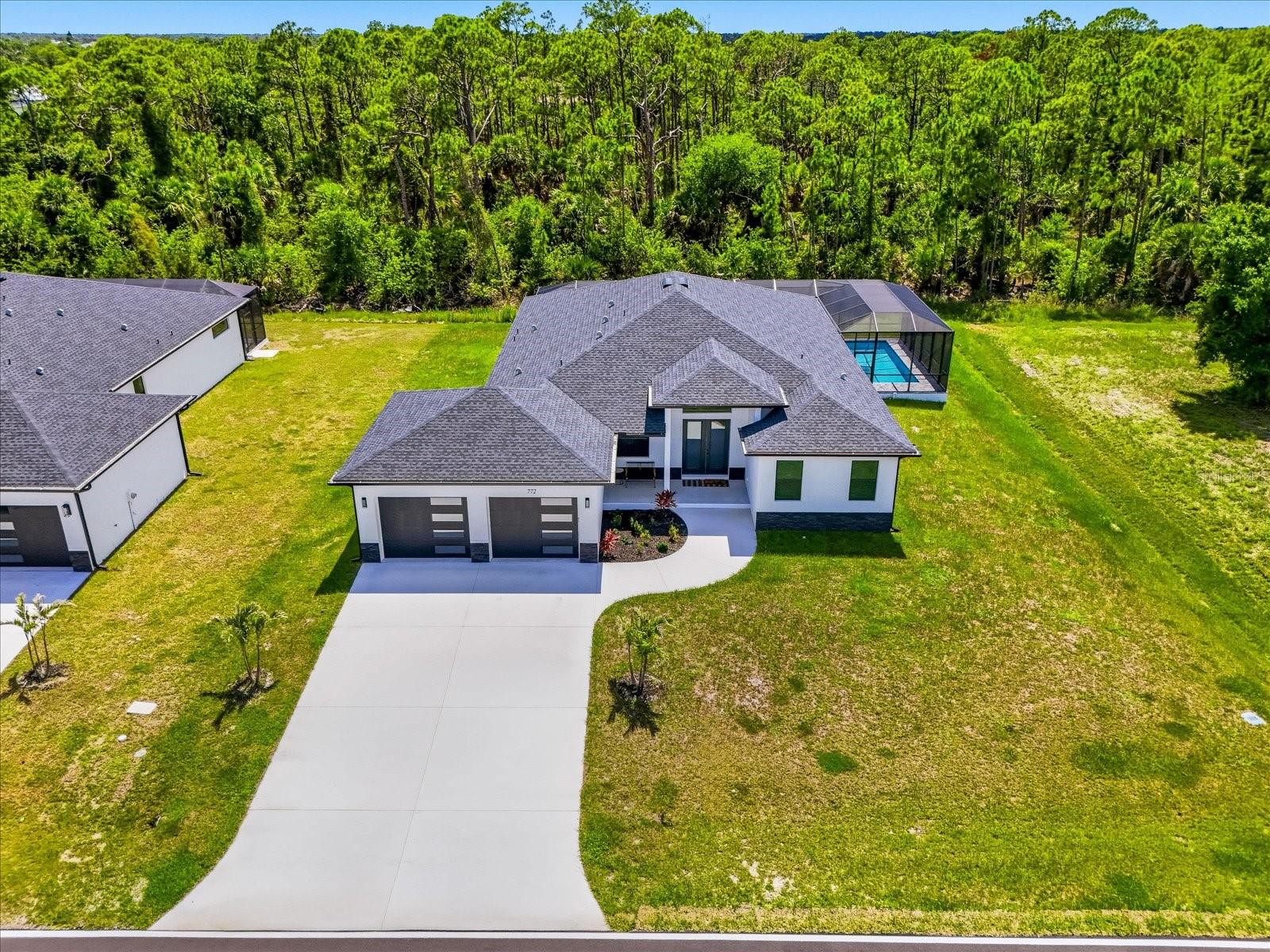 772 Rotonda Cir, Rotonda West, FL 33947