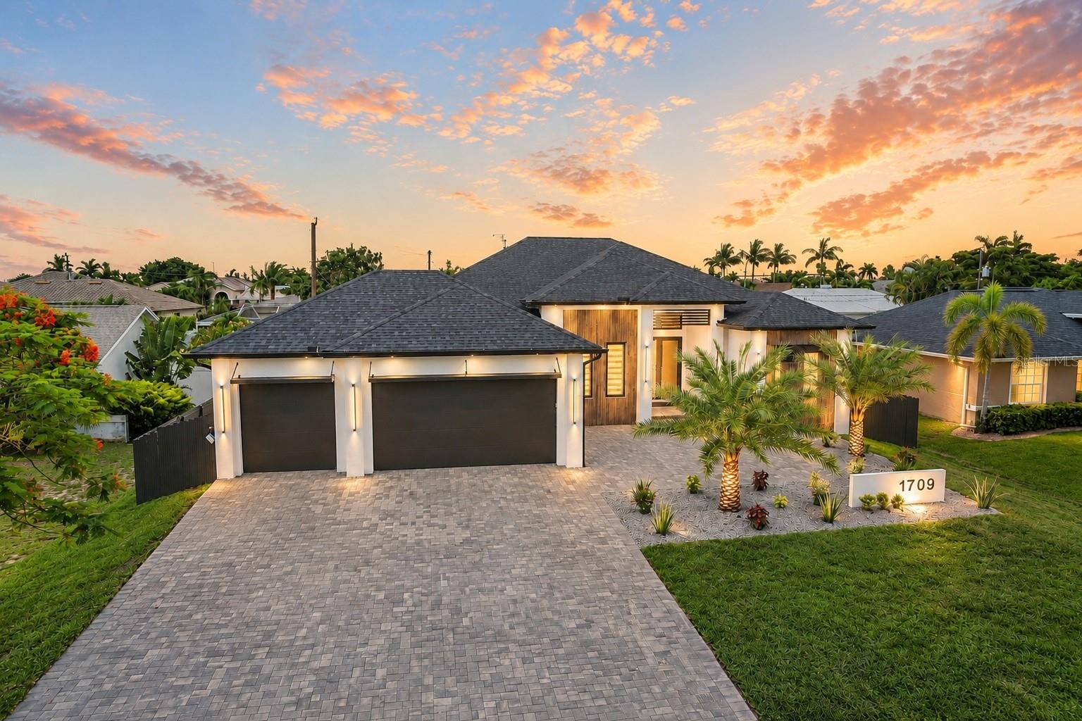 1709 Sw 43rd Ln, Cape Coral, FL 33914