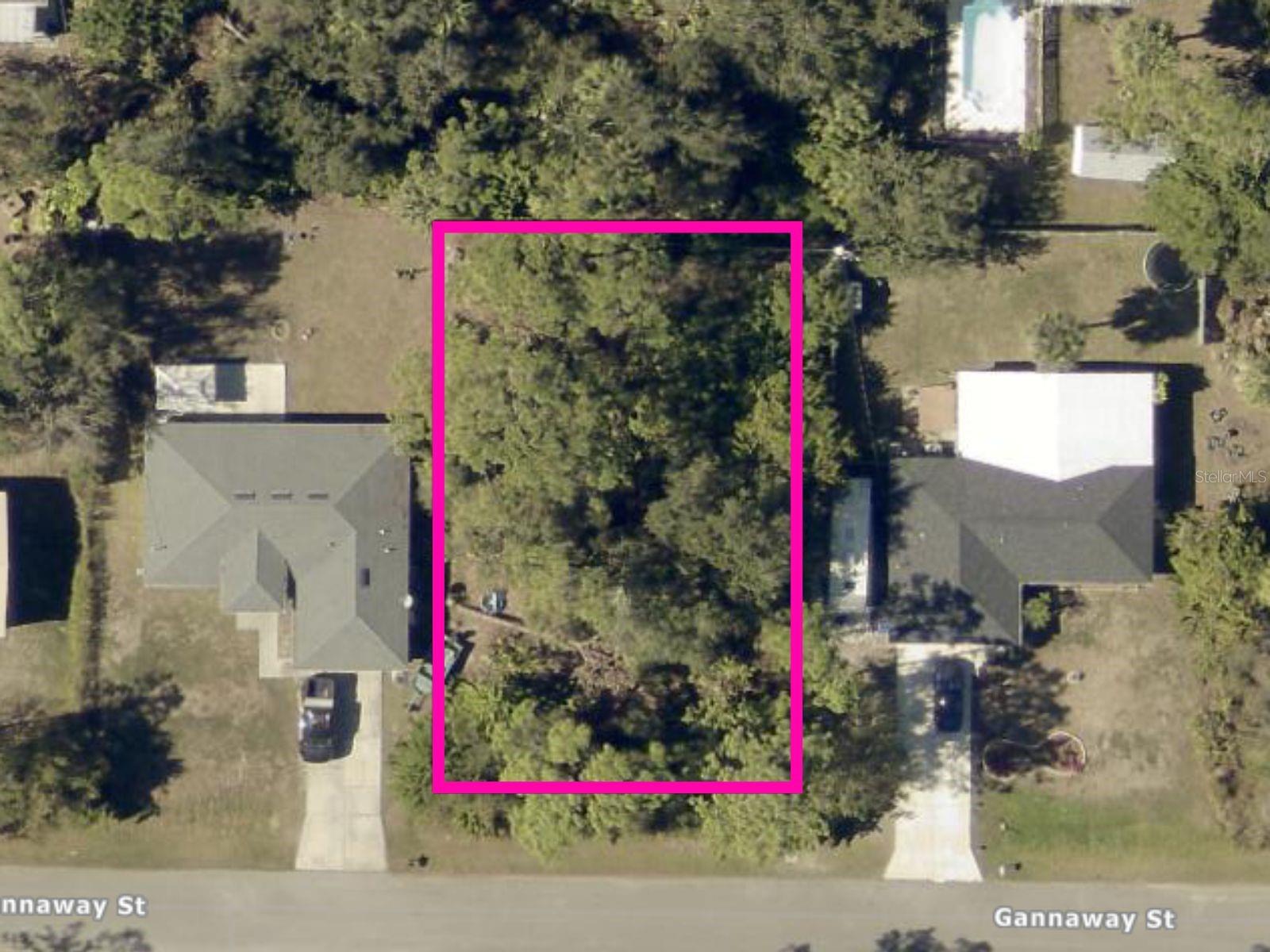 Gannaway St, North Port, FL 34291