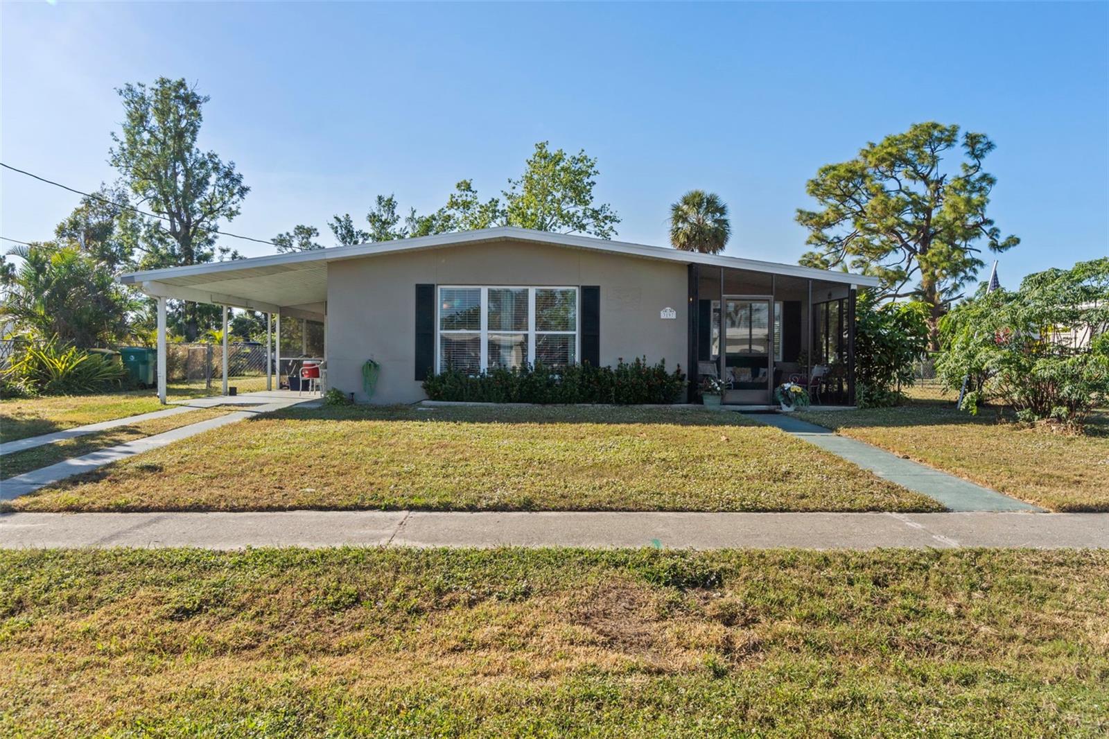 3197 Normandy Dr, Port Charlotte, FL 33952