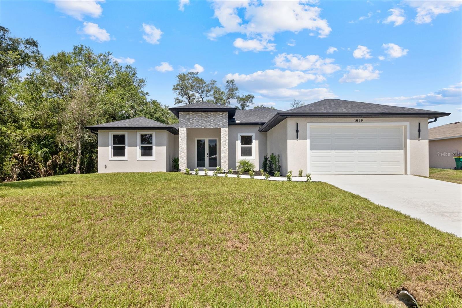 1099 Cazenovia St, Port Charlotte, FL 33952