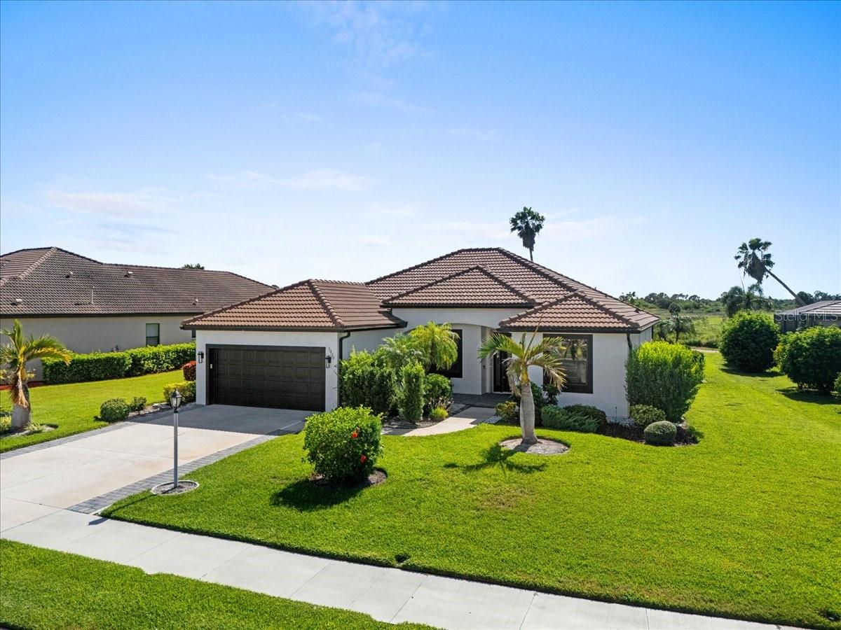 1835 Bobcat Trl, North Port, FL 34288