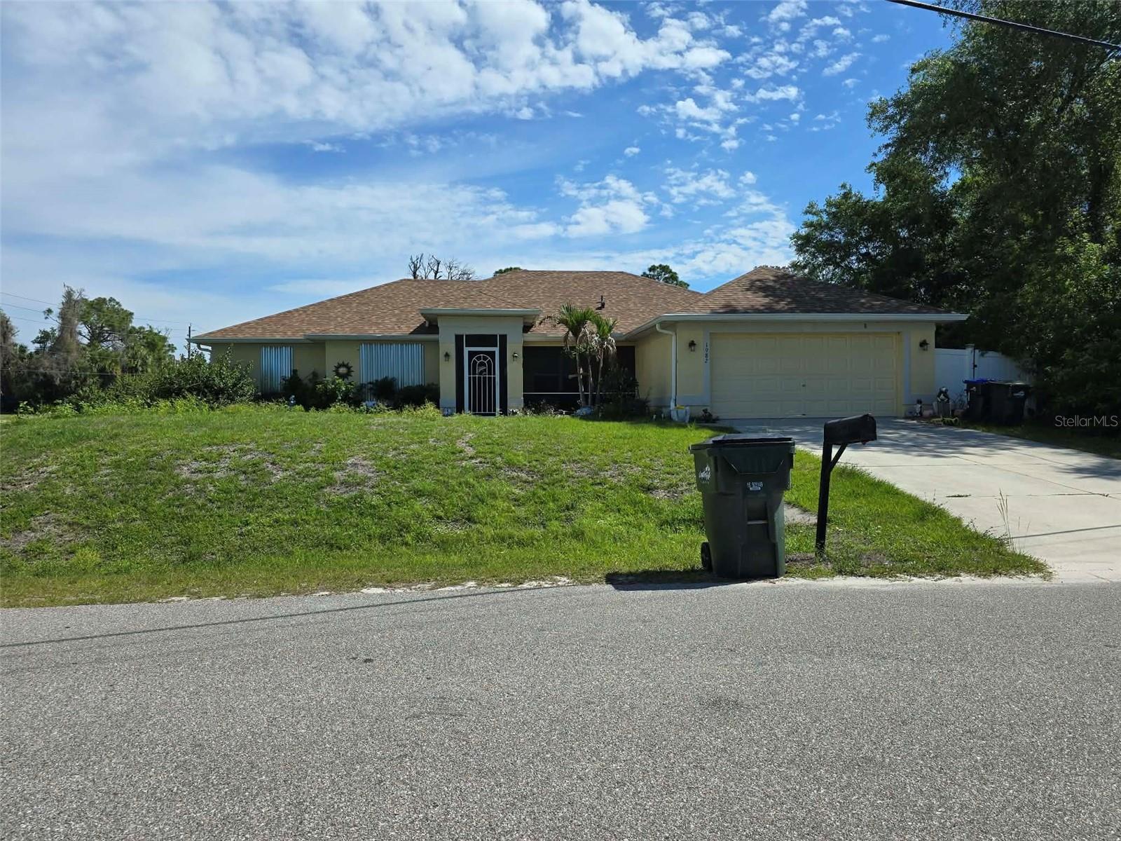 1982 Winslow Ln, North Port, FL 34286