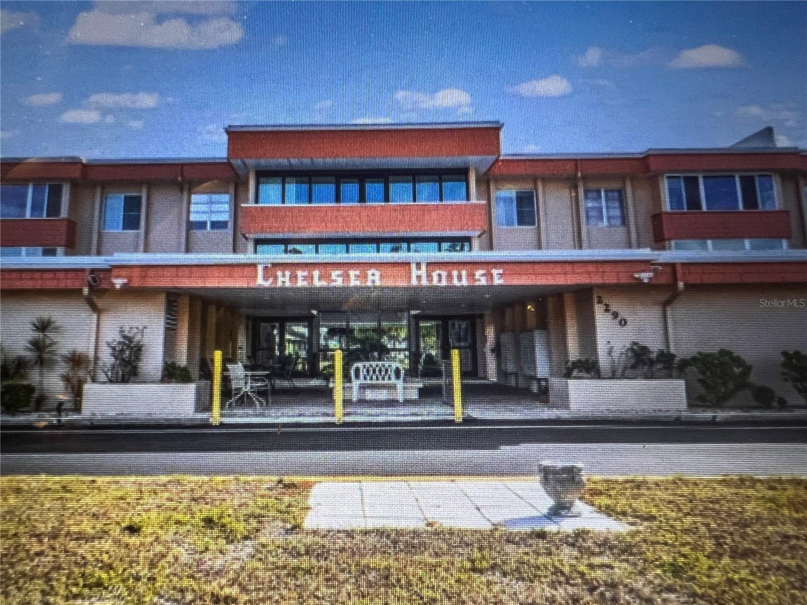 2290 Aaron St #207, Port Charlotte, FL 33952