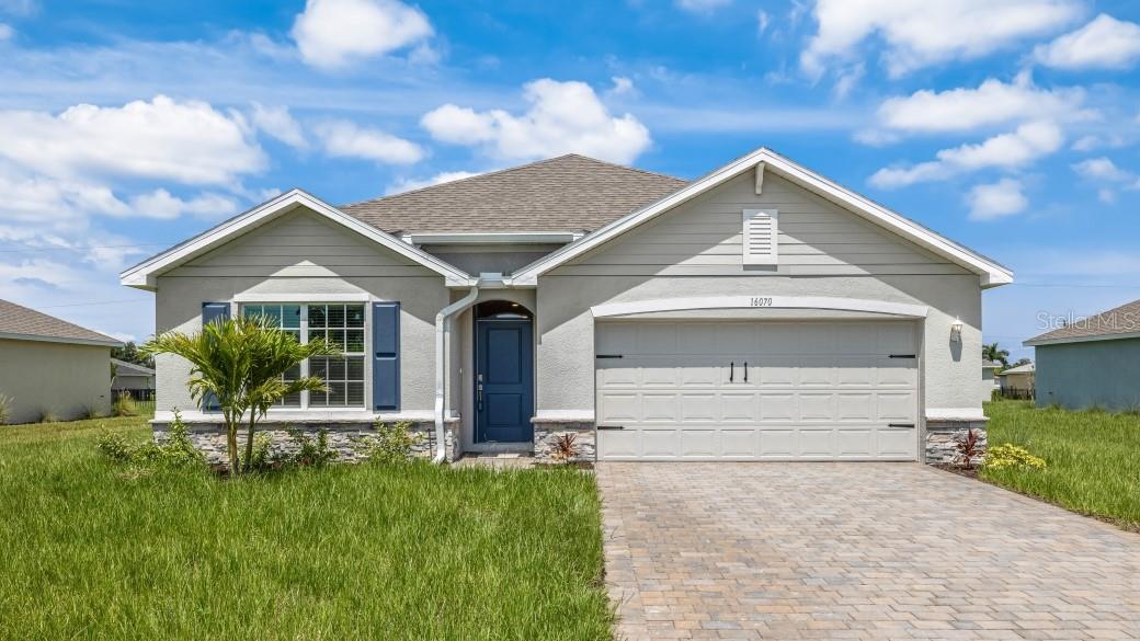 25252 Alcazar Dr, Punta Gorda, FL 33955
