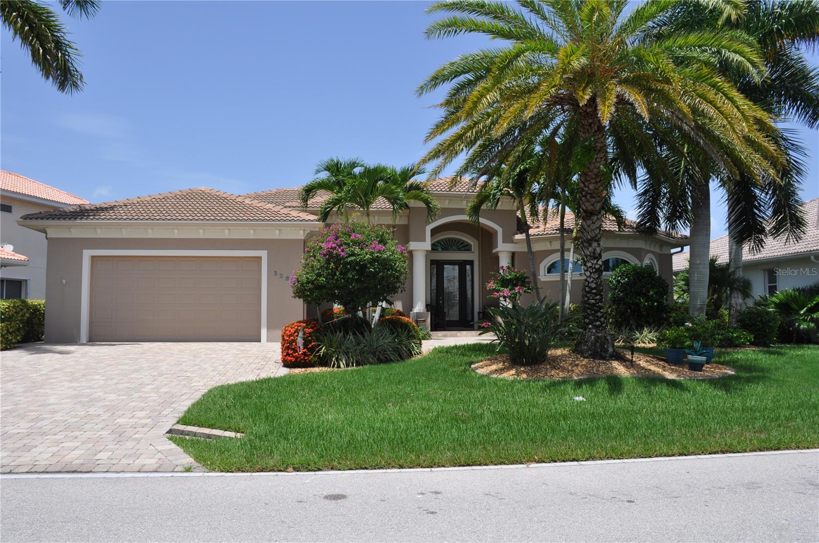 3293 Tripoli Blvd, Punta Gorda, FL 33950