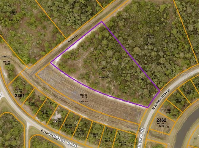 N Torrington St, North Port, FL 34288