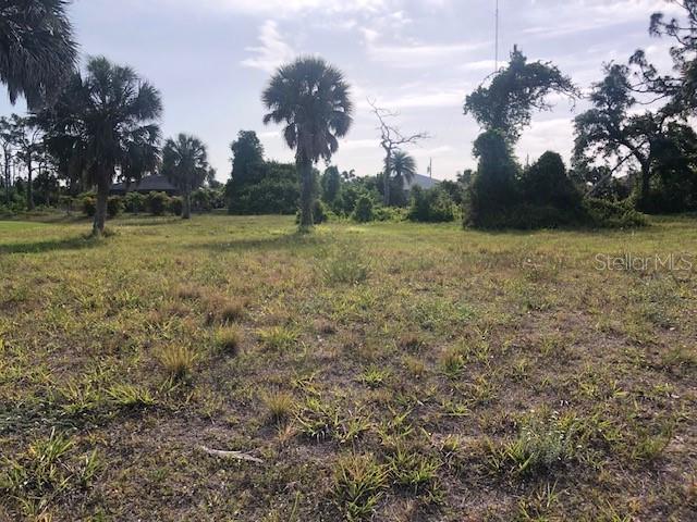 833 & 835 Boundary Blvd, Rotonda West, FL 33947