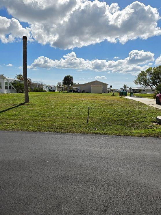 2745 Grebe St, Englewood, FL 34224