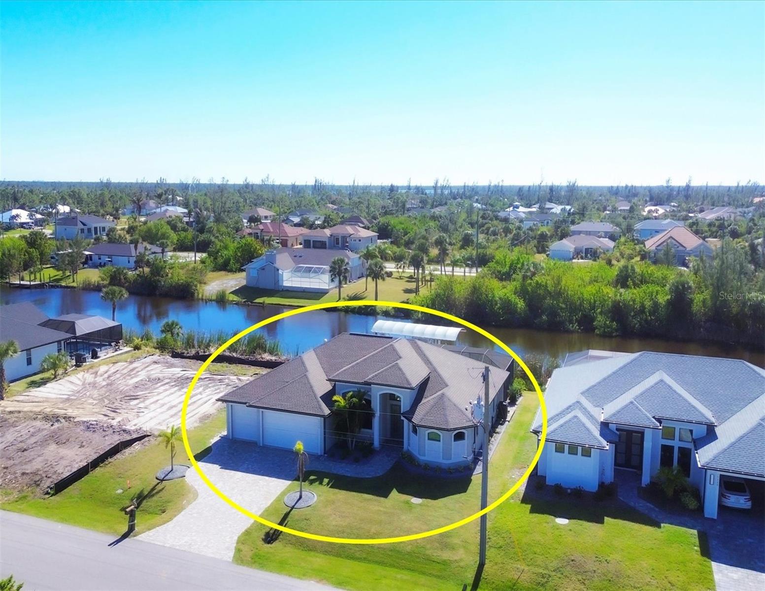 15336 Lakeland Cir, Port Charlotte, FL 33981