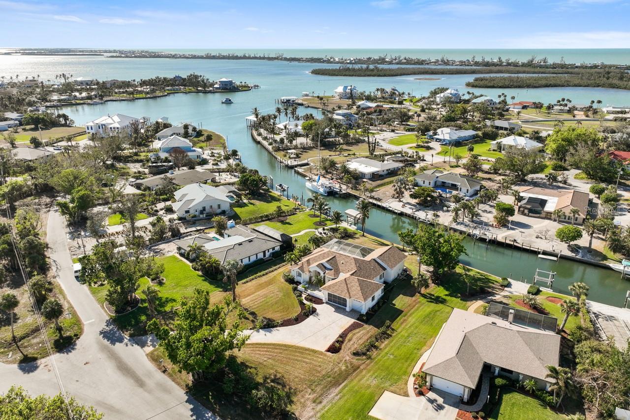 385 Pelican Bnd, Placida, FL 33946