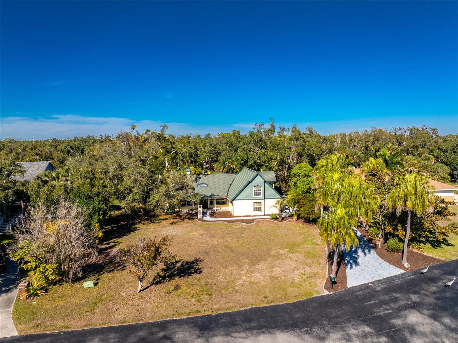 1828 Whispering Pines Cir, Englewood, FL 34223
