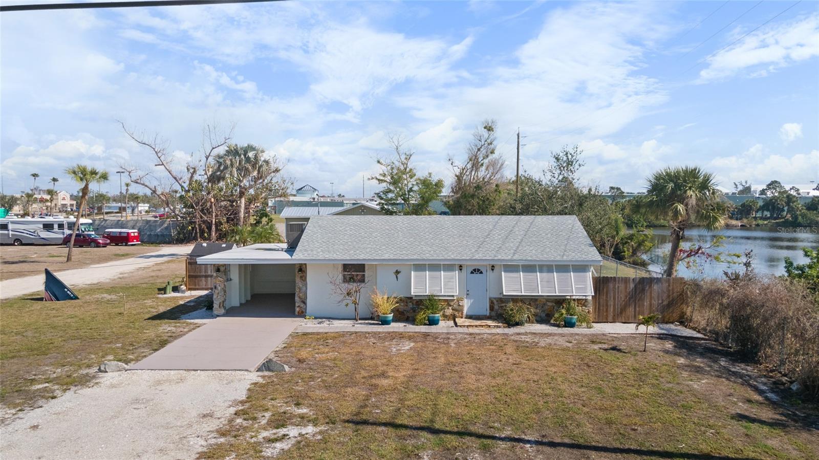 1495 New Point Comfort Rd, Englewood, FL 34223