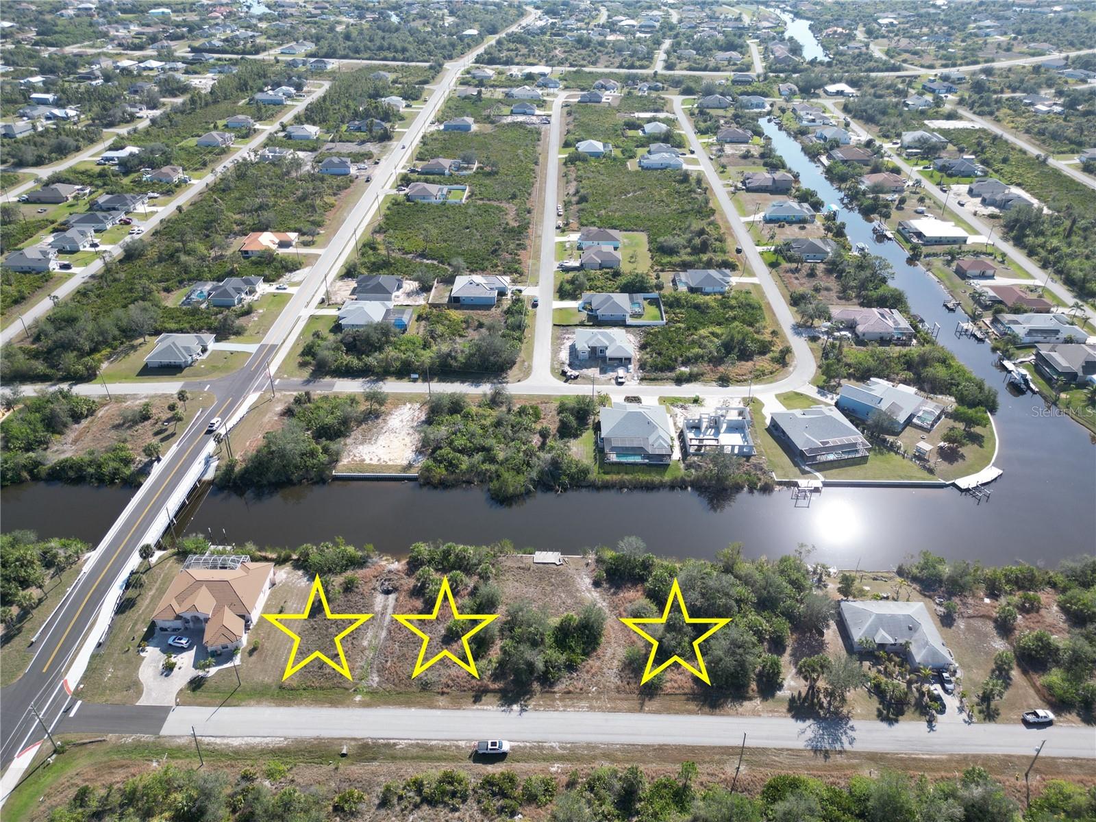 9378 Gazania Dr, Port Charlotte, FL 33981