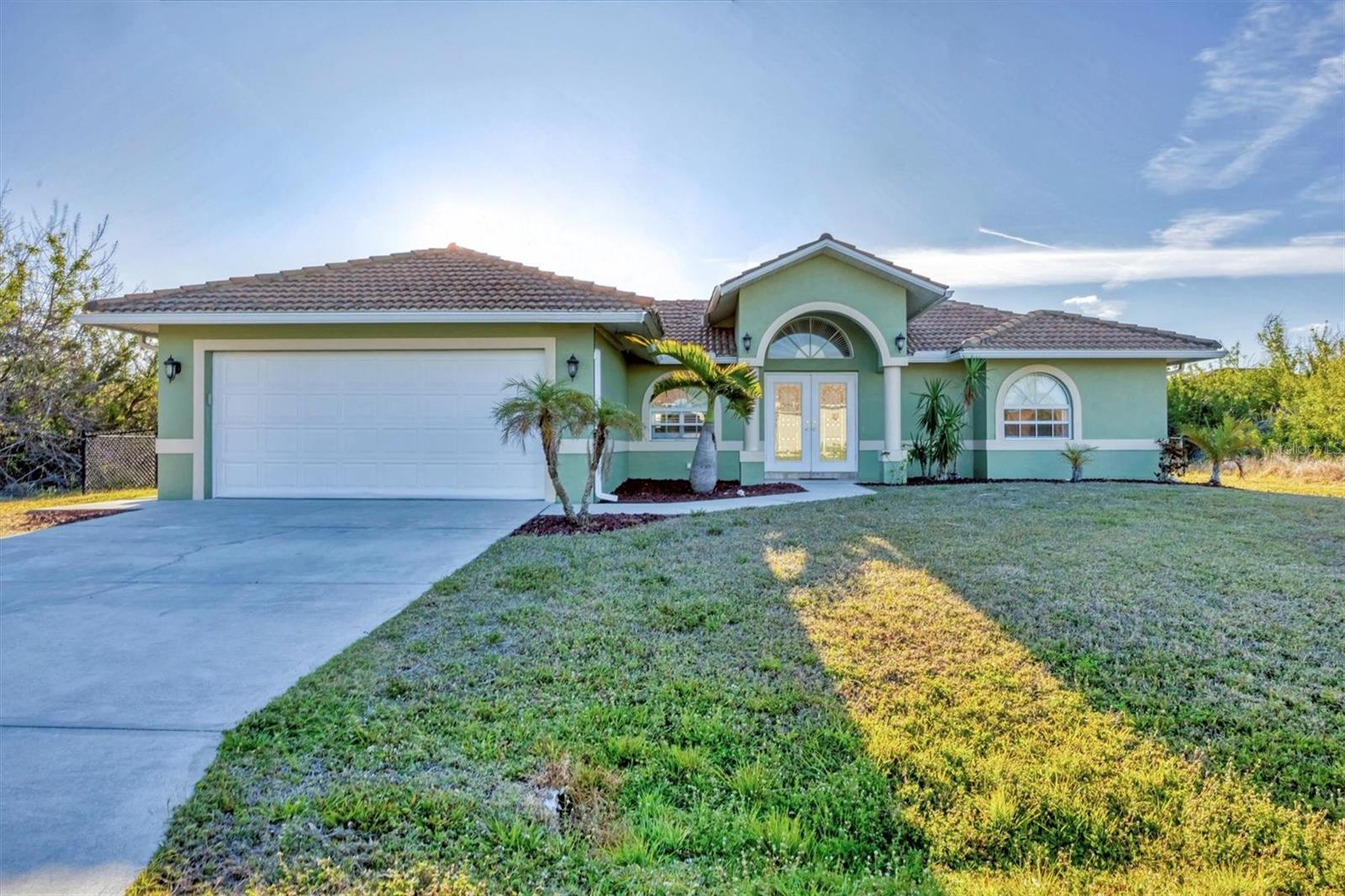 9219 Newnan Cir, Port Charlotte, FL 33981