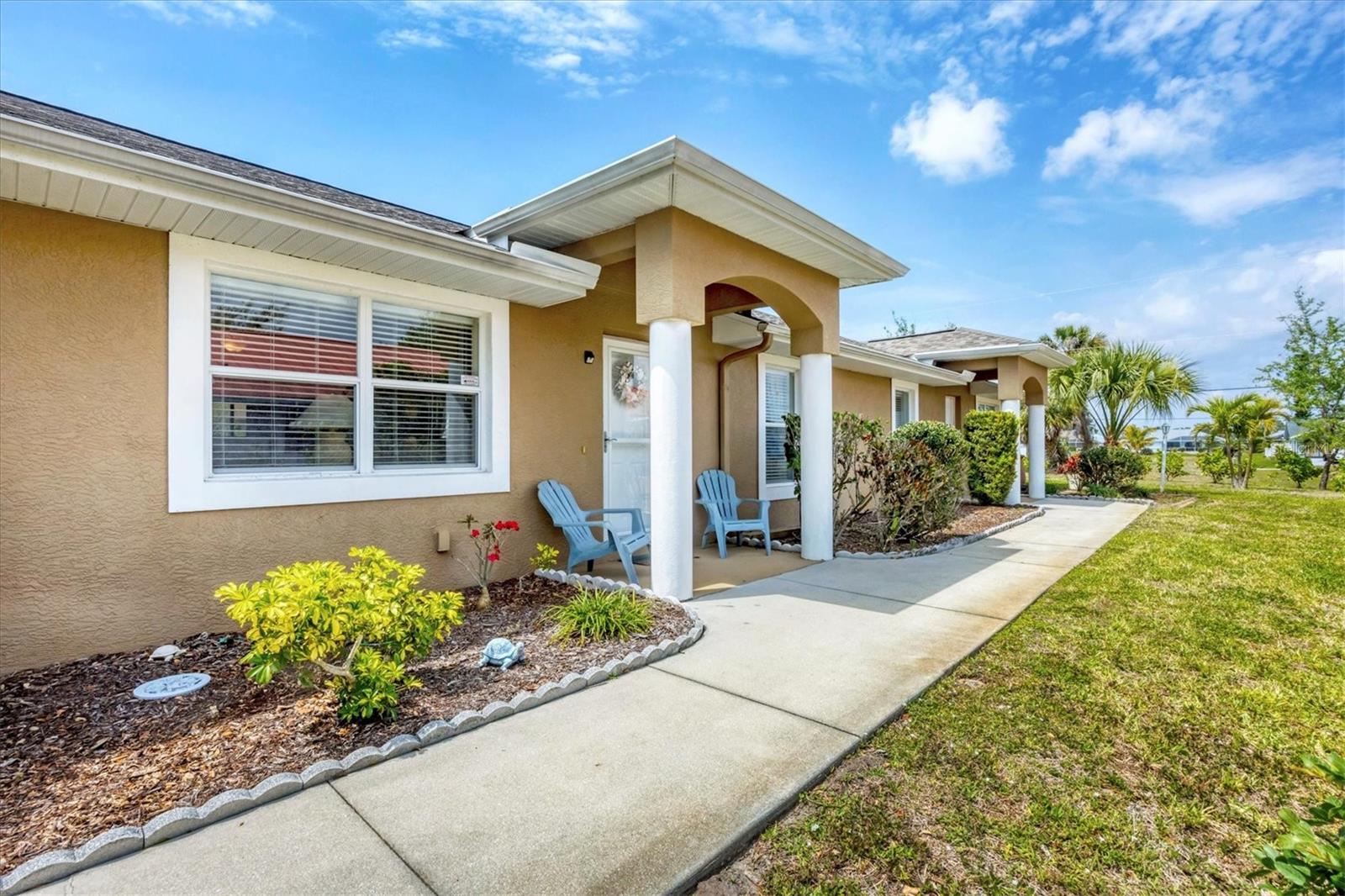 182 Rotonda Blvd W #B, Rotonda West, FL 33947