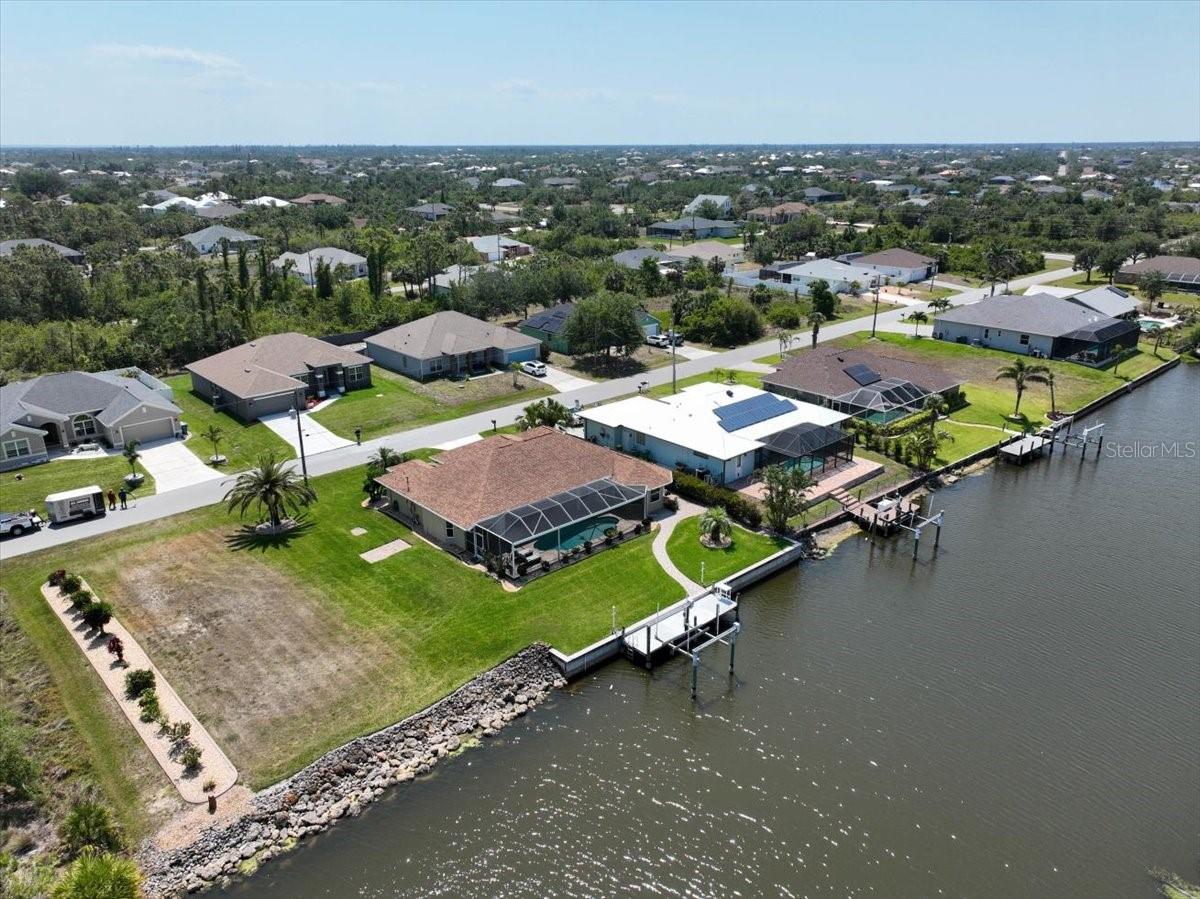 9158 Melody Cir, Port Charlotte, FL 33981