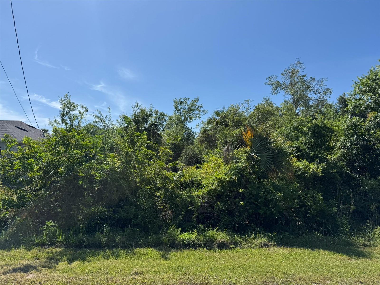 Nackman Rd, North Port, FL 34288