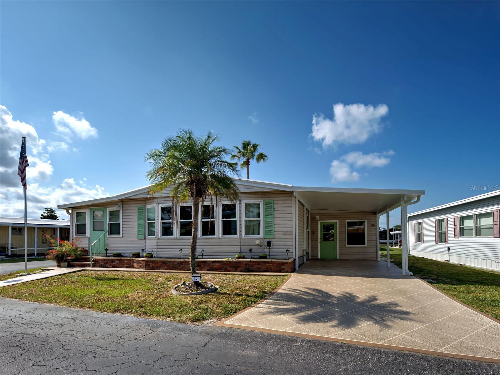 141 N Fiji Cir, Englewood, FL 34223