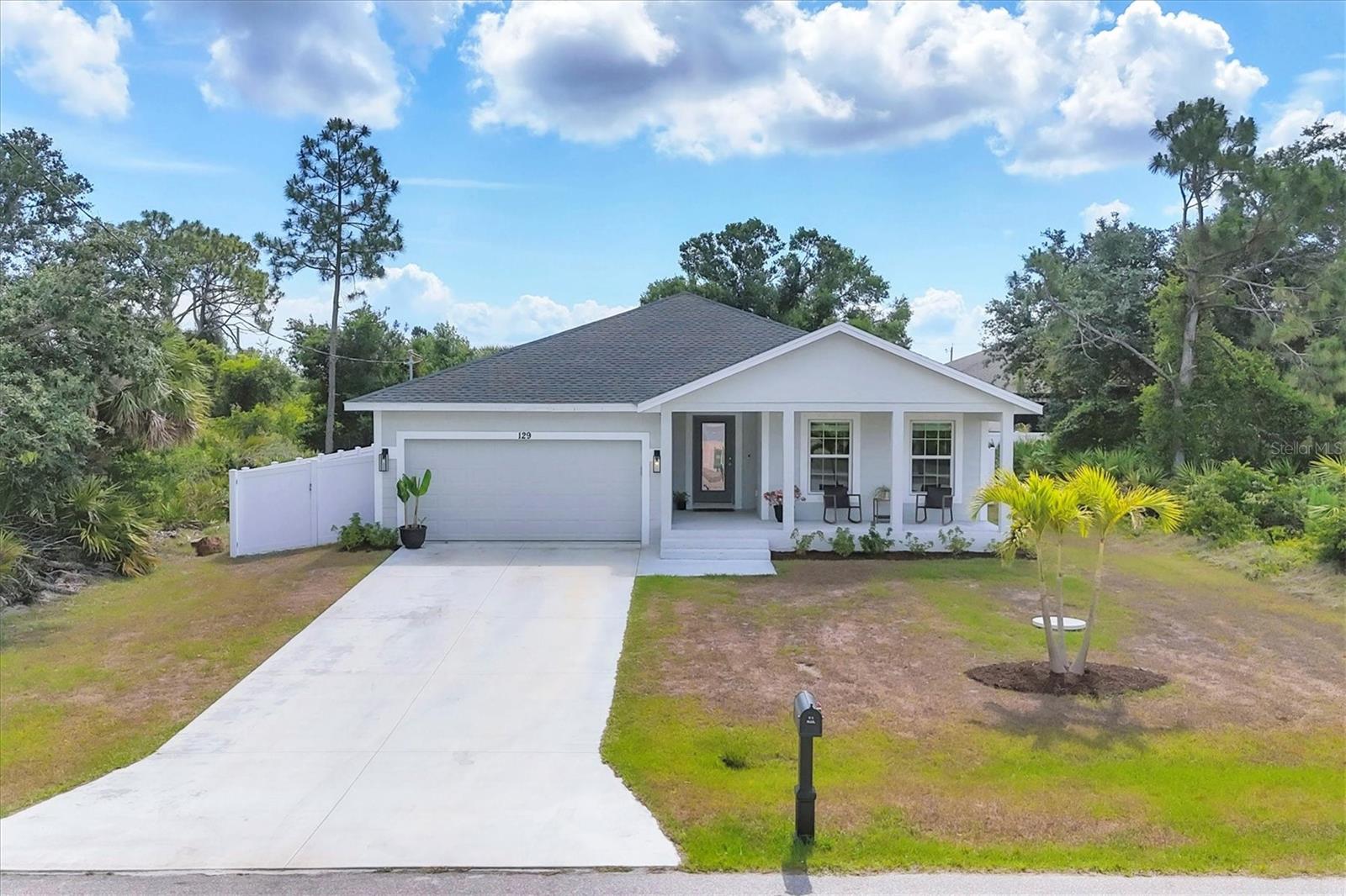 129 David Blvd, Rotonda West, FL 33947