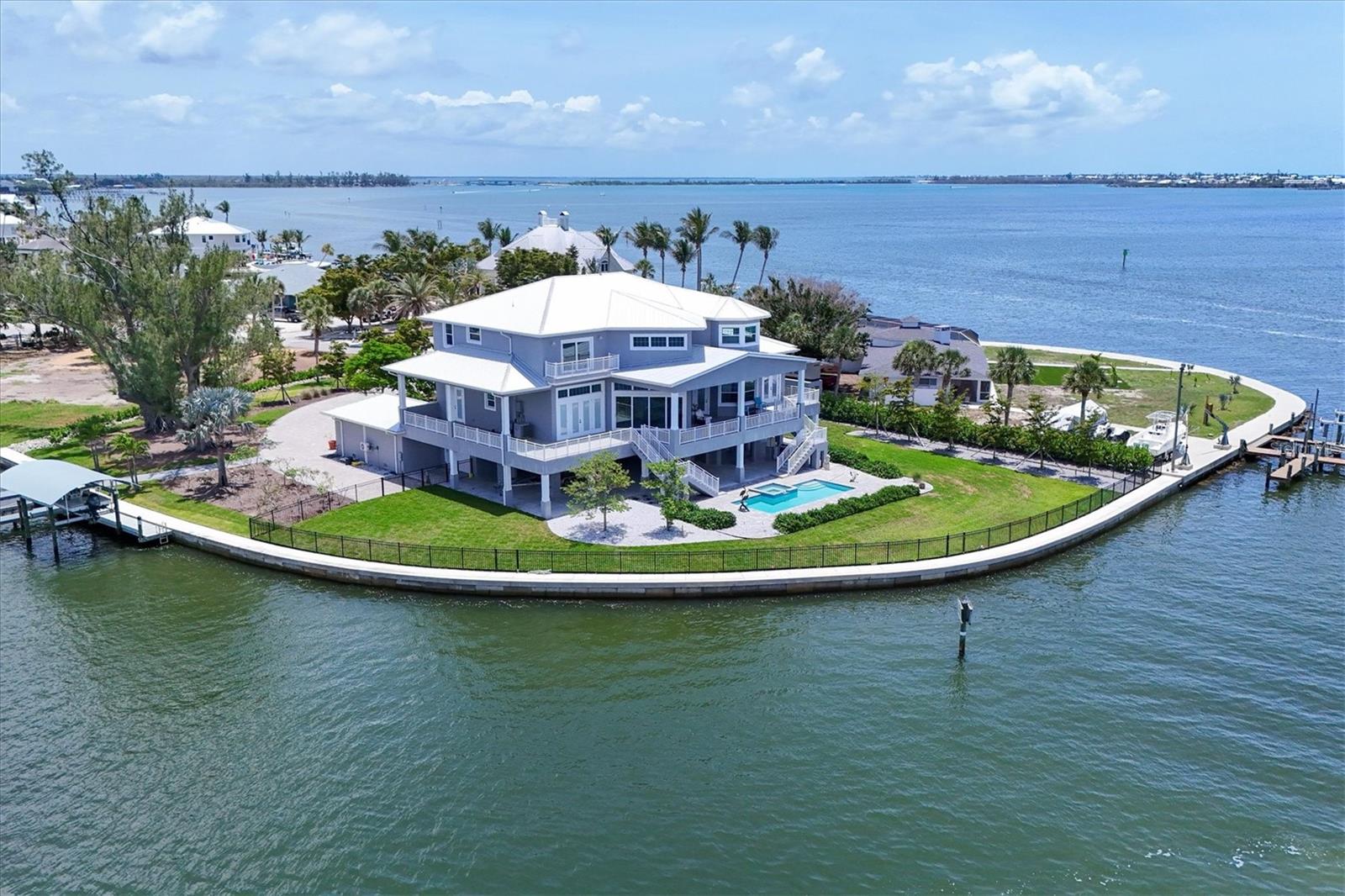 565 Green Dolphin Dr S, Placida, FL 33946