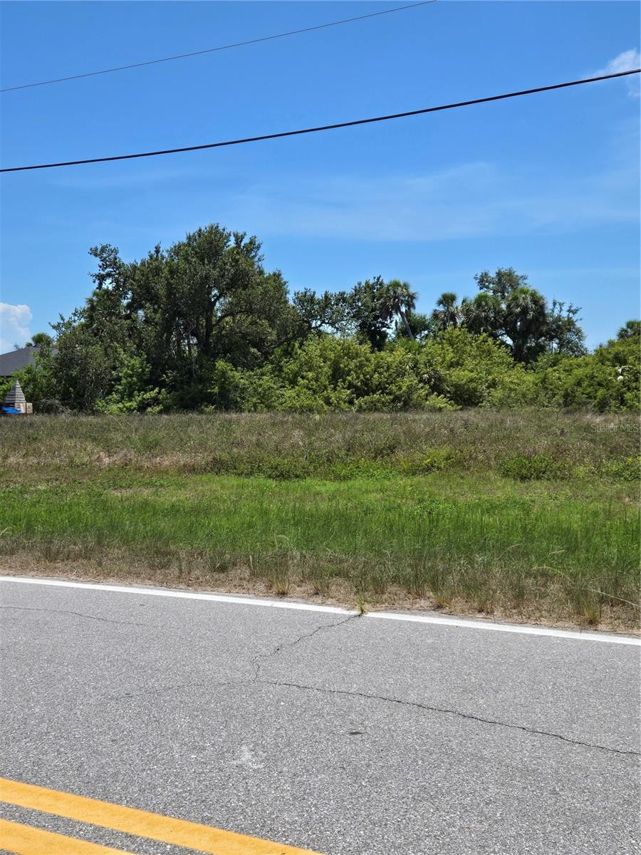 267 Indian Creek Dr, Rotonda West, FL 33947