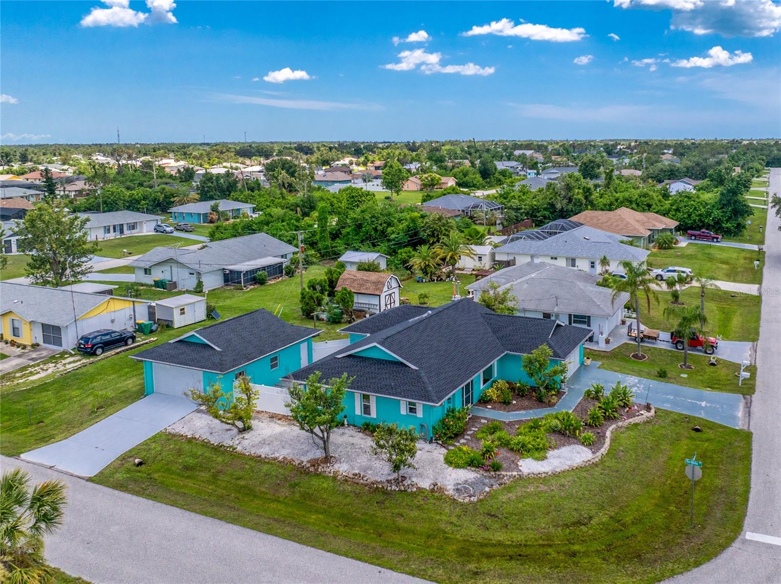 9457 Heartwellville Ave, Englewood, FL 34224