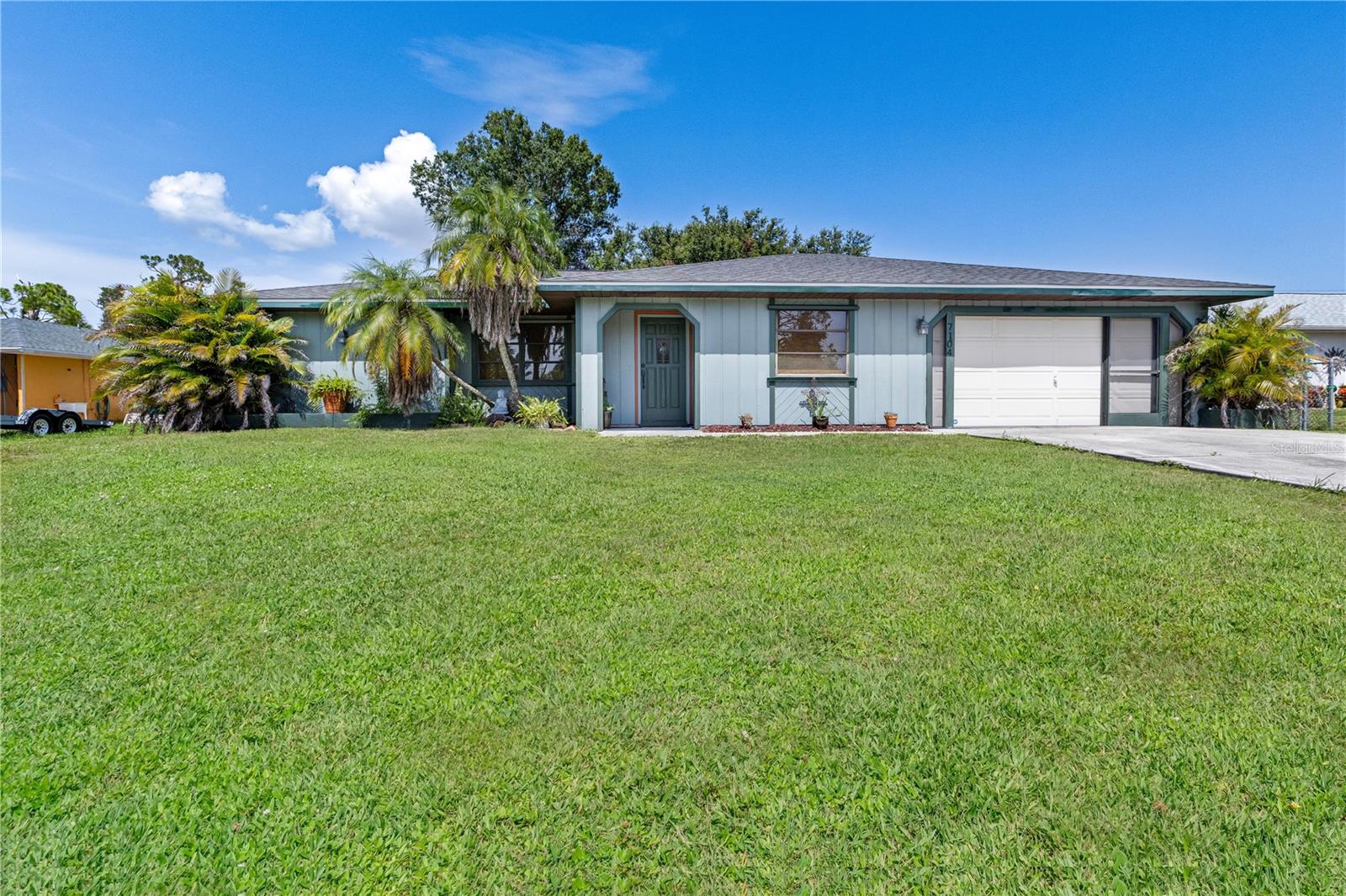 7104 Castilla St, Port Charlotte, FL 33981